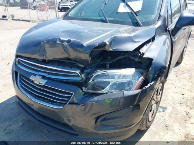 3GNCJKSB9GL275438 Chevrolet Trax 1ls