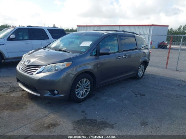 5TDYK3DC3ES424117 Toyota Sienna Xle V6 8 Passenger