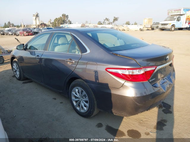 Toyota CAMRY LE 2016 4T4BF1FK3GR545877 Image 3