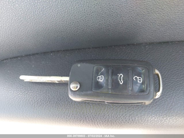 3VW2K7AJ2FM283782 Volkswagen Jetta 2.0l S