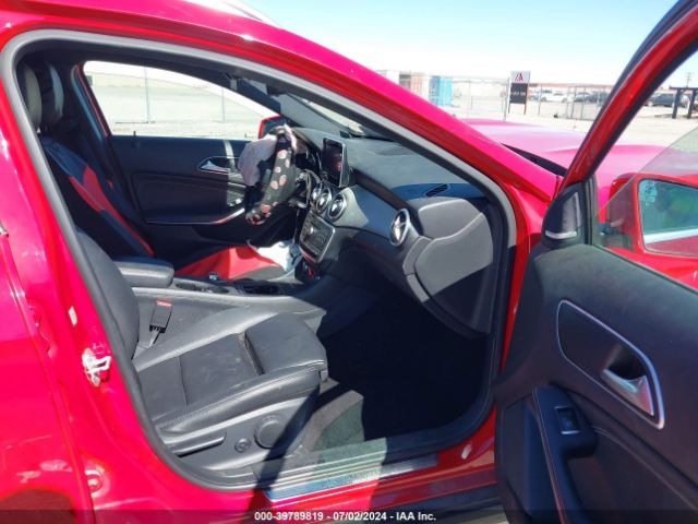 WDCTG4GB6GJ245469 Mercedes-Benz Gla 250 4matic