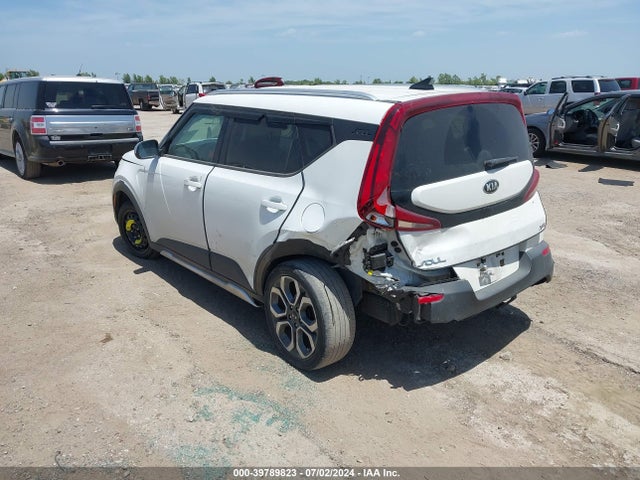 KIA Soul X-line 2020 KNDJ23AUXL7005963 Image 3