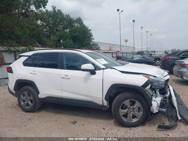 Toyota Rav4 Xle 2024 2T3W1RFV0RC271049 Image 13