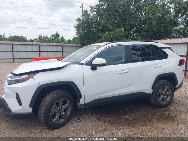 Toyota Rav4 Xle 2024 2T3W1RFV0RC271049 Image 14