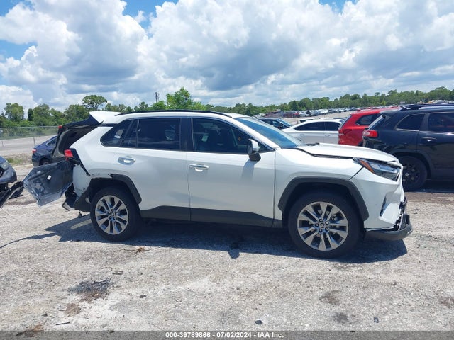 Toyota Rav4 Limited 2023 JTMY1RFV8PD106030 Image 13