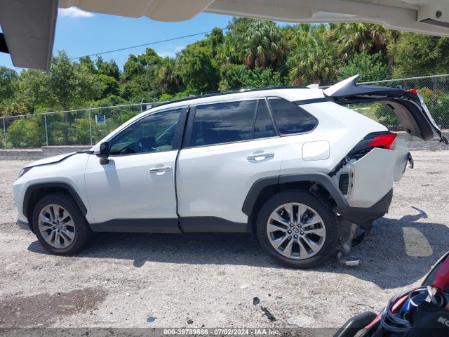 Toyota Rav4 Limited 2023 JTMY1RFV8PD106030 Image 14