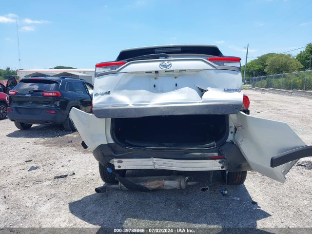 Toyota Rav4 Limited 2023 JTMY1RFV8PD106030 Image 16