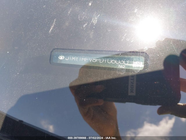 Toyota Rav4 Limited 2023 JTMY1RFV8PD106030 Image 9