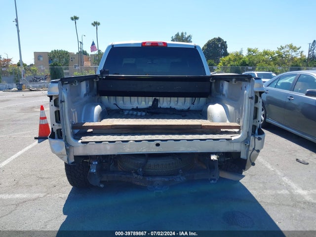 Chevrolet Silverado 1500 1lt 2018 3GCUKREC3JG319909 Image 17