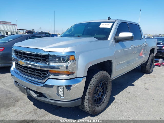 Chevrolet Silverado 1500 1lt 2018 3GCUKREC3JG319909 Image 2