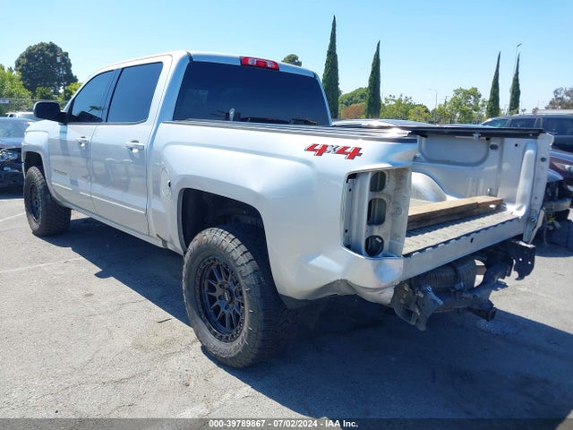 Chevrolet Silverado 1500 1lt 2018 3GCUKREC3JG319909 Image 3