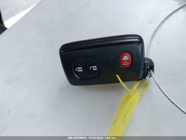 Toyota Prius V Five 2014 JTDZN3EU6E3364225 Image 11