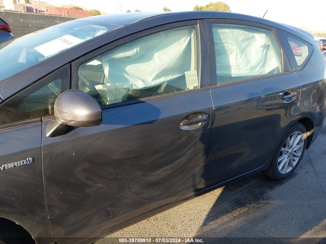 Toyota Prius V Five 2014 JTDZN3EU6E3364225 Image 14