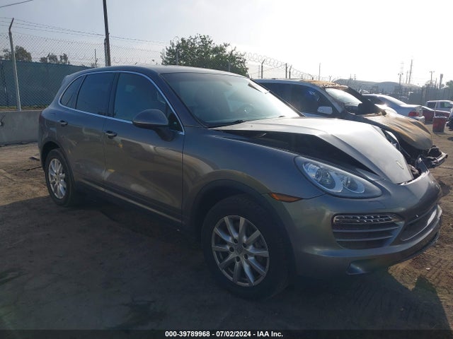 2012 PORSCHE CAYENNE WP1AA2A29CLA10850 Photo 0