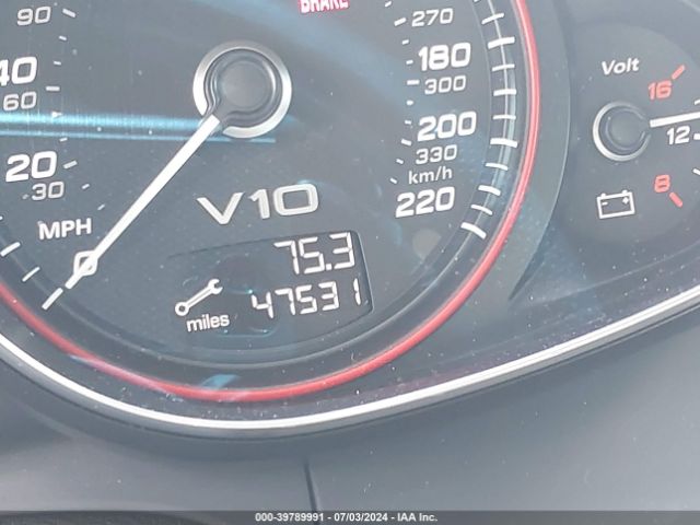 WUAENAFG5F7000953 Audi R8 5.2