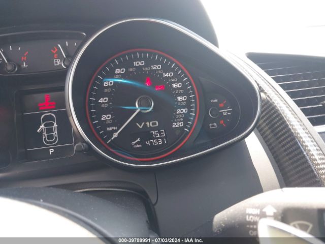 WUAENAFG5F7000953 Audi R8 5.2