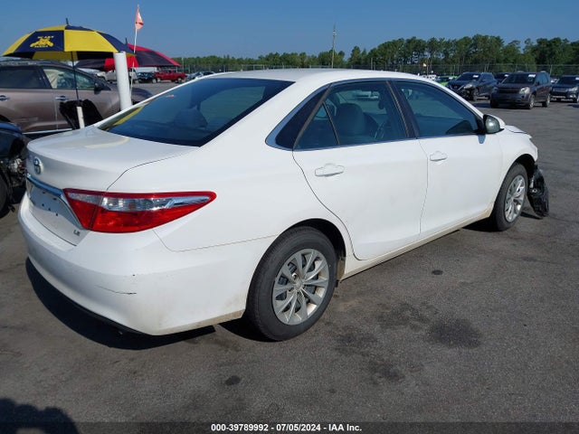 Toyota CAMRY LE 2017 4T1BF1FK0HU283764 Image 4