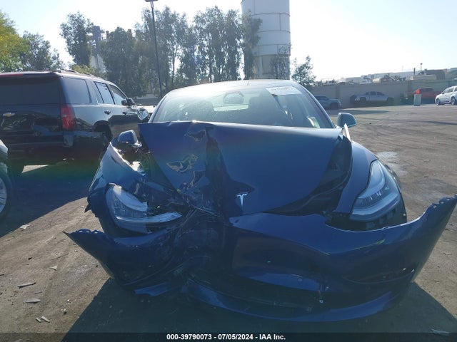 Tesla Model 3 Long Range/mid Range/standard Range/standard Range Plus 2019 5YJ3E1EA8KF396754 Image 13