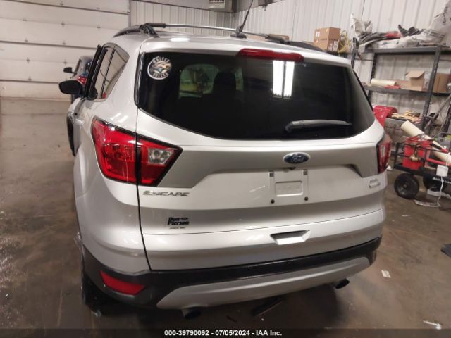 1FMCU9HD0KUB28095 Ford ESCAPE SEL