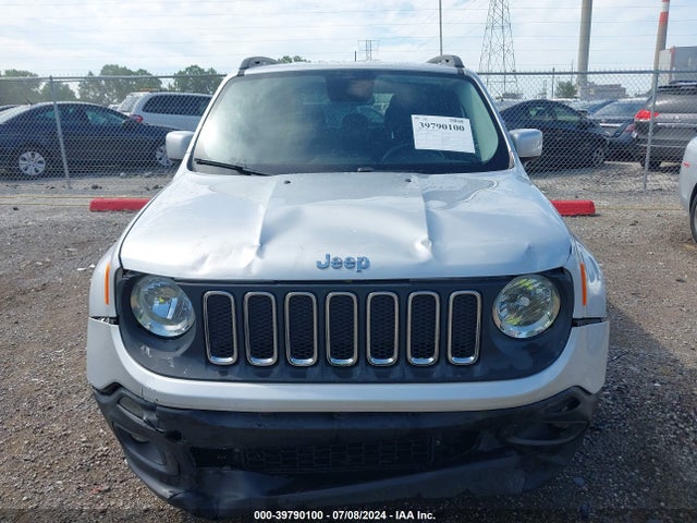ZACCJABT9FPC33126 Jeep Renegade Latitude
