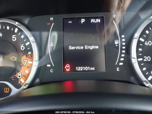 ZACCJABT9FPC33126 Jeep Renegade Latitude