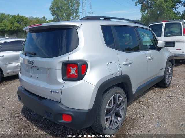 ZACCJABT9FPC33126 Jeep Renegade Latitude