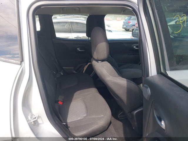 ZACCJABT9FPC33126 Jeep Renegade Latitude