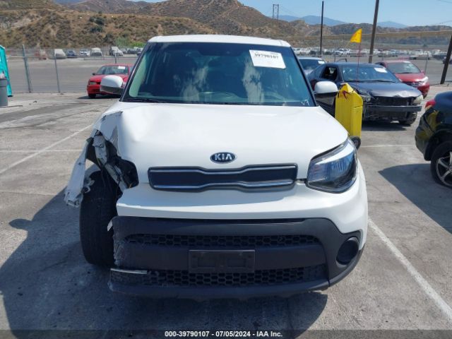 KNDJN2A21J7535977 KIA Soul