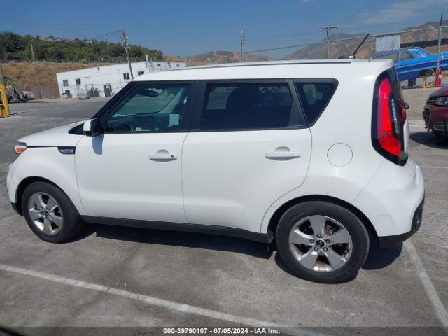 KNDJN2A21J7535977 KIA Soul