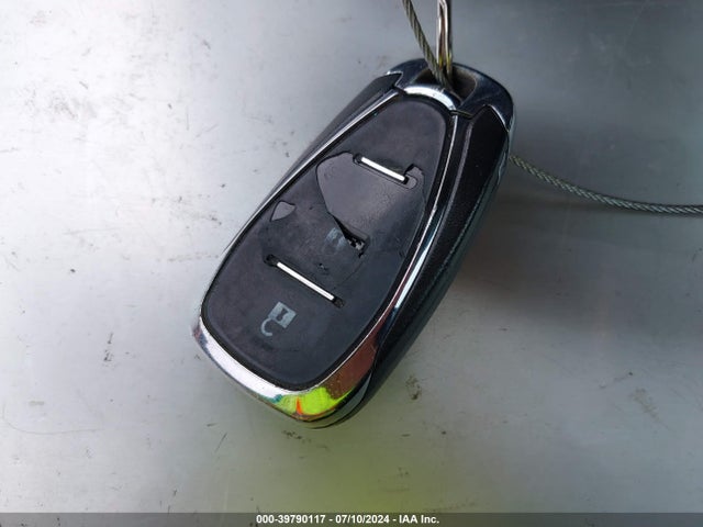 Chevrolet EQUINOX LT 2018 2GNAXSEV6J6245028 Image 11