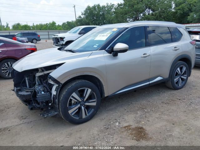 JN8BT3DC2PW101316 Nissan Rogue Platinum Fwd