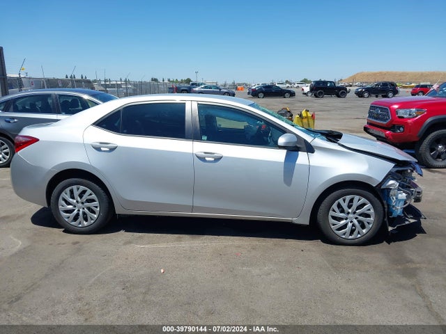 Toyota COROLLA LE 2017 2T1BURHE4HC755185 Image 14