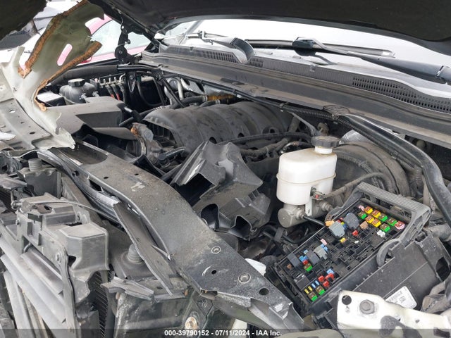 Chevrolet Suburban Ls 2017 1GNSCGECXHR124660 Image 10