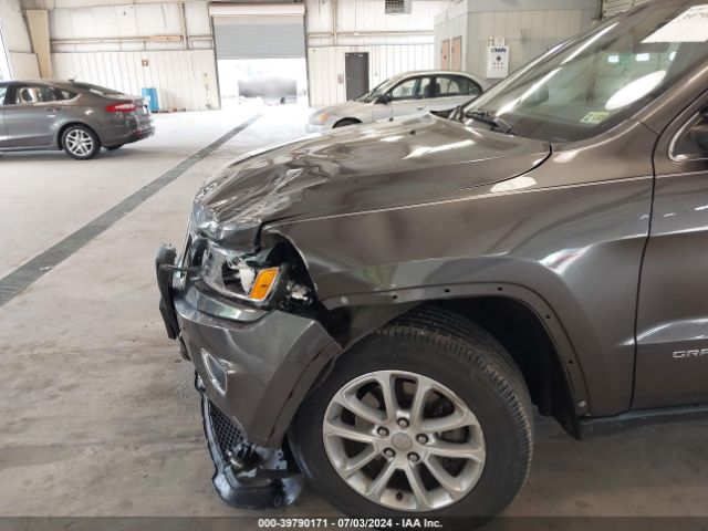 1C4RJFAG0FC627355 Jeep Grand Cherokee Laredo