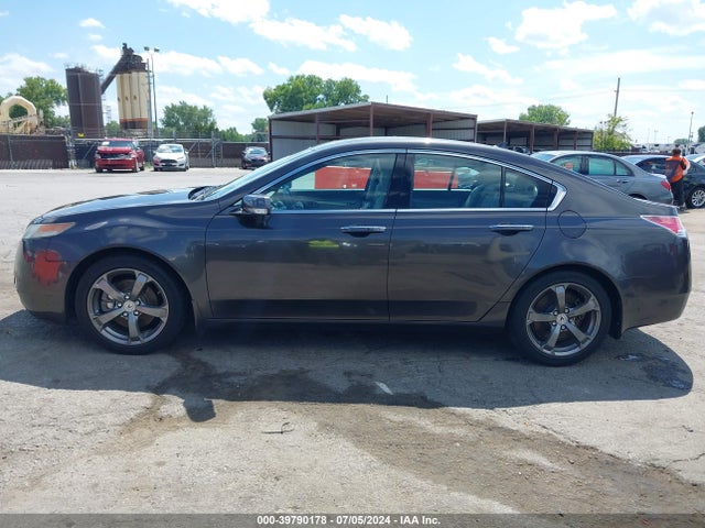 2010 Acura Tl 3.7 მანქანა იყიდება აუქციონზე, vin: 19UUA9F56AA002774, აუქციონის ნომერი: 39790178