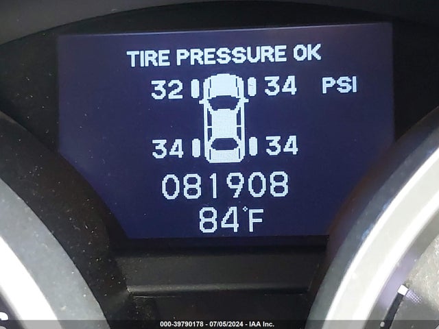 2010 Acura Tl 3.7 მანქანა იყიდება აუქციონზე, vin: 19UUA9F56AA002774, აუქციონის ნომერი: 39790178