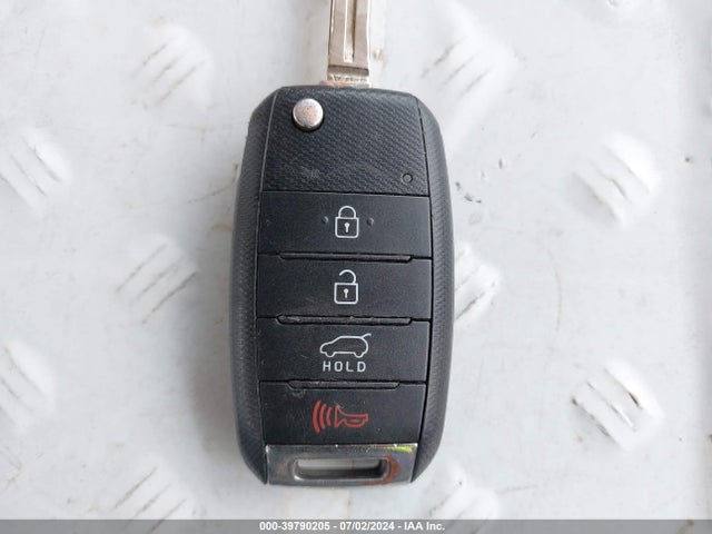 KIA SOUL + 2016 KNDJP3A51G7818091 Image 11