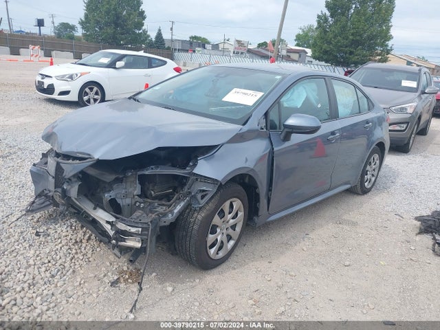 Toyota COROLLA LE 2021 5YFEPMAE0MP252748 Image 2