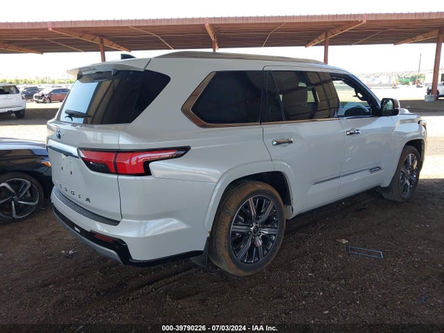 Toyota Sequoia Capstone 2023 7SVAAABA3PX002121 Image 4