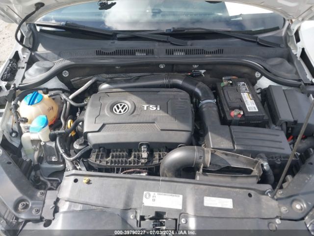3VWD17AJ2GM294732 Volkswagen Jetta 1.8t Sport