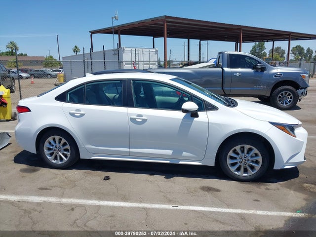 Toyota COROLLA LE 2022 5YFVPMAEXNP292949 Image 13