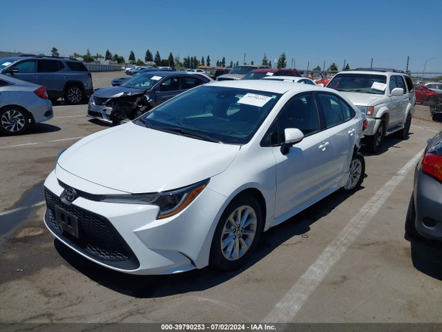 Toyota COROLLA LE 2022 5YFVPMAEXNP292949 Image 2