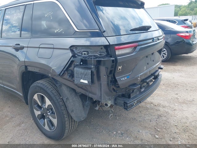 1C4RJYB62N8758032 Jeep Grand Cherokee 4xe Limited 4x4