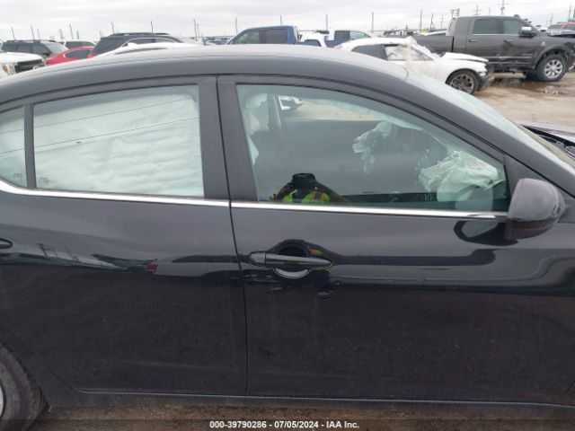 3N1AB8BVXNY277132 Nissan Sentra S Xtronic Cvt