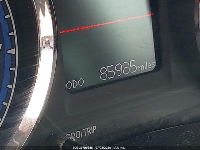 Toyota COROLLA LE 2018 5YFBURHE8JP756068 Image 15