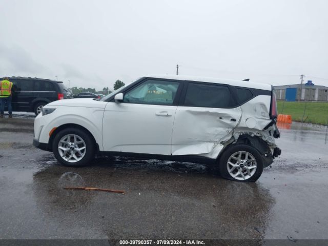 KNDJ23AU8P7213488 KIA SOUL S