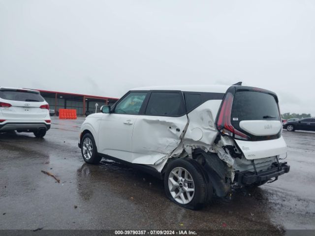 KNDJ23AU8P7213488 KIA SOUL S