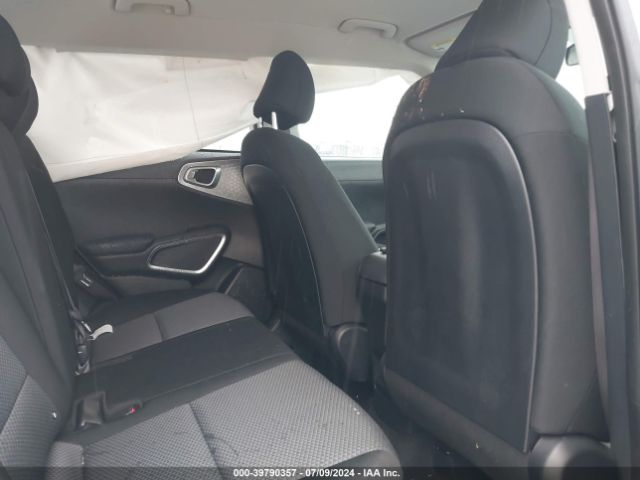 KNDJ23AU8P7213488 KIA SOUL S