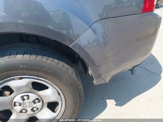 5FNYF3H24FB032310 Honda PILOT LX