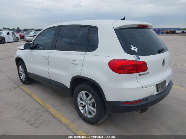 WVGAV3AX2EW539433 Volkswagen TIGUAN S